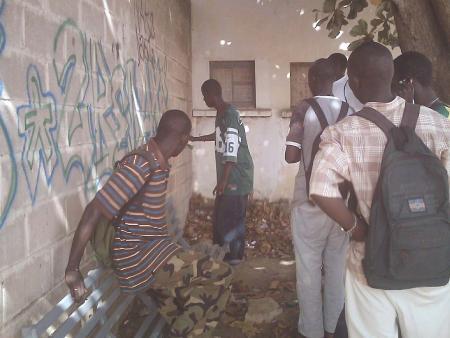 sama guagni en plein tagggggggggg